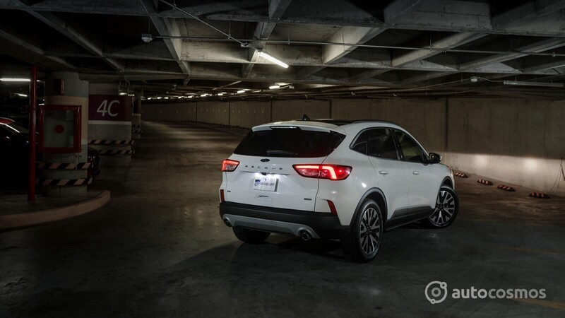 Ford Escape Hybrid 2020 a prueba