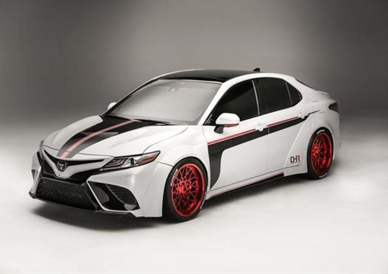 Toyota Camry Denny Hamlin