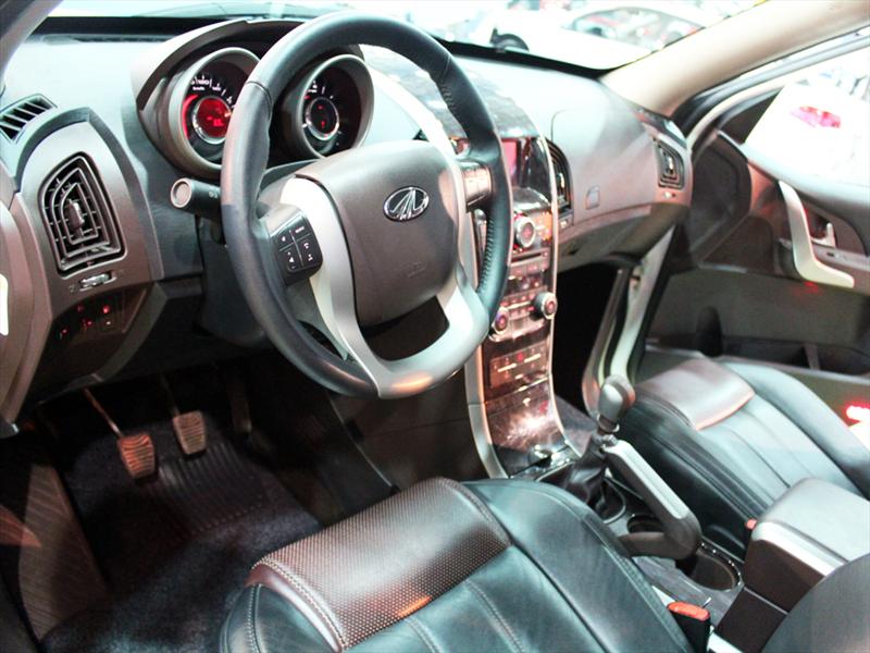 Mahindra XUV 500 debuta en el Salón del Automóvil
