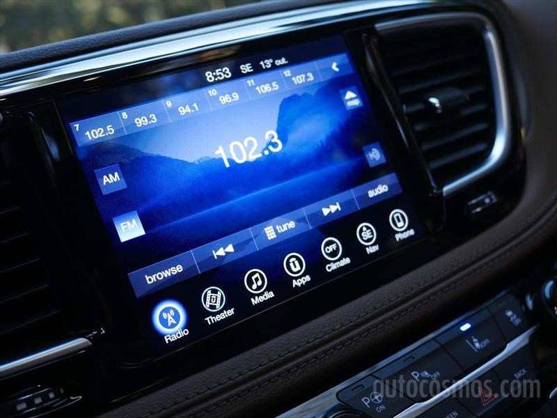 Chrysler Pacifica 2017