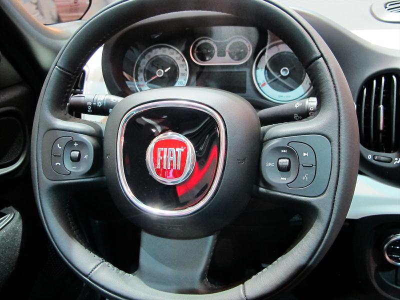 FIAT 500L en el Salón de BA 2013