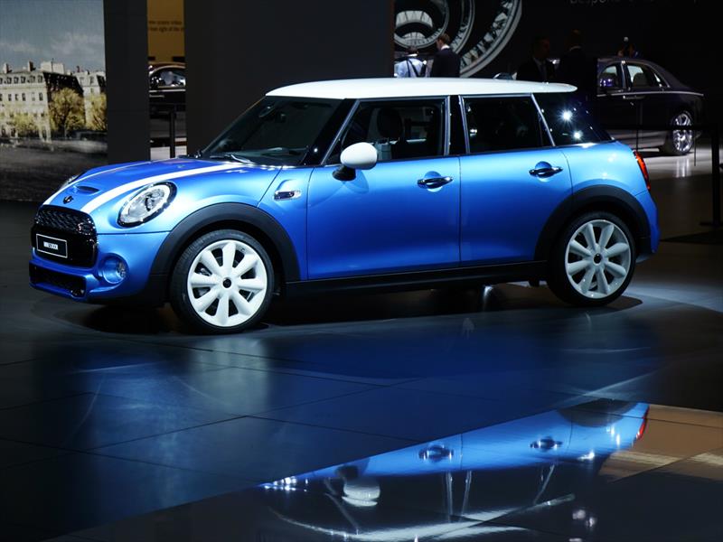 MINI 5 Doors 2015