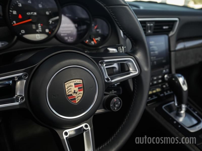 Porsche 911 Targa 4 GTS