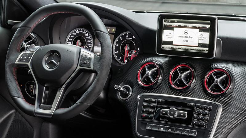 Mercedes-Benz A45 AMG 2014