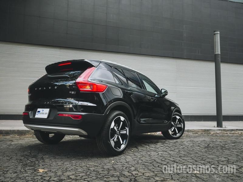 Volvo XC40 2019