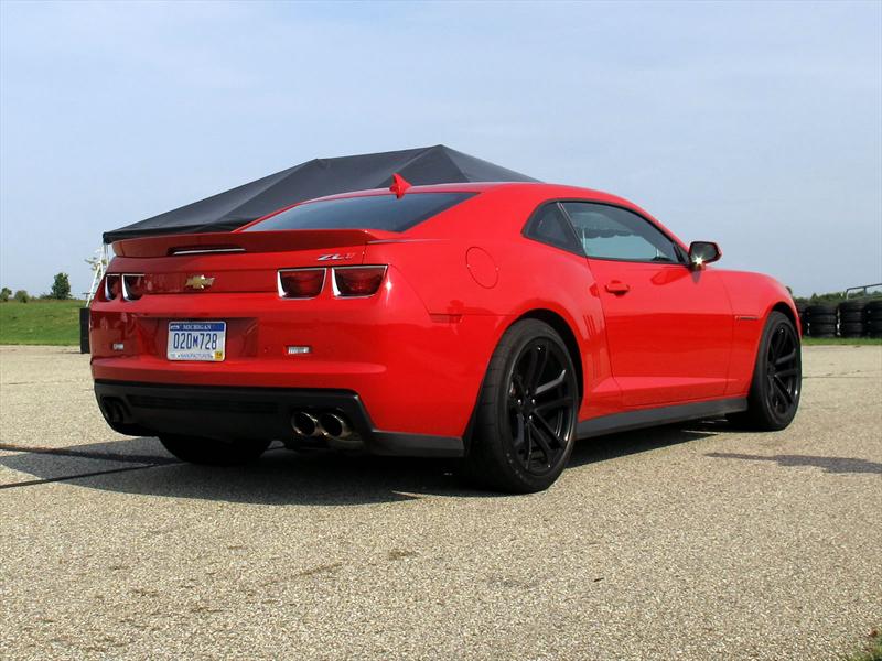 Manejamos el Chevrolet Camaro ZL1 2013 en Grand Rapids