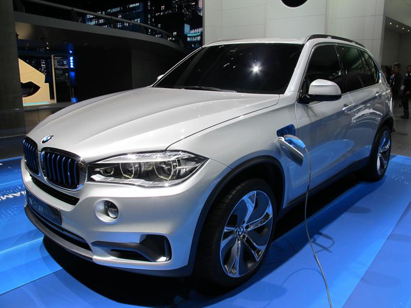BMW X5 eDrive Concept