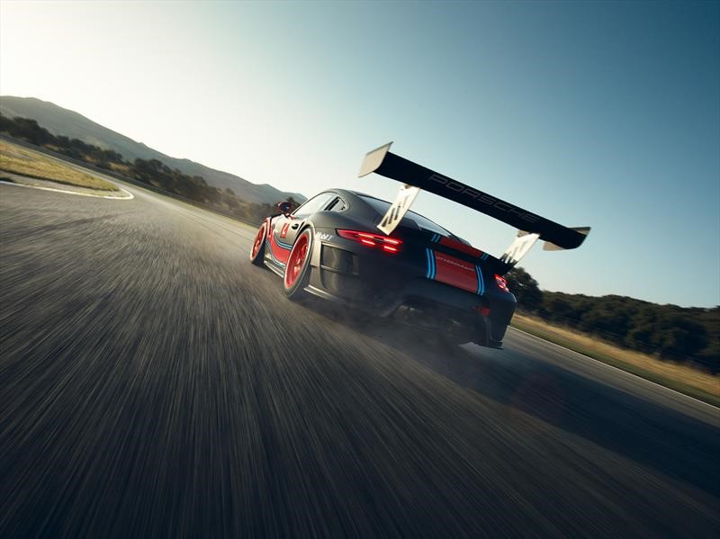 Porsche 911 GT2 RS Clubsport