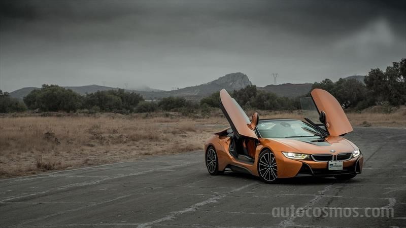 BMW i8 Roadster a prueba
