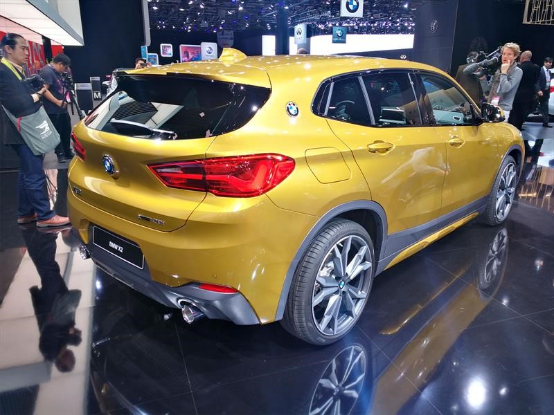 BMW X2