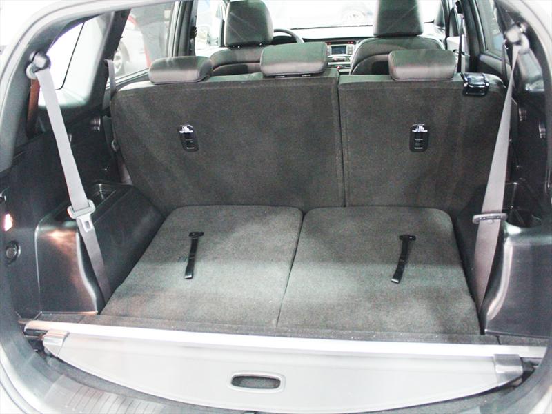 Nueva Kia Carens 2013 en el Salón del Automóvil