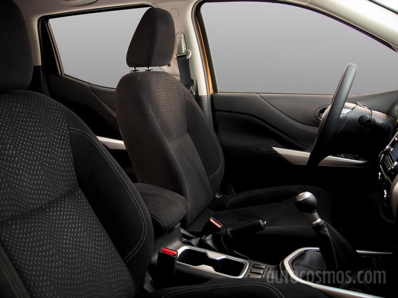 Nissan NP300 Frontier 2016