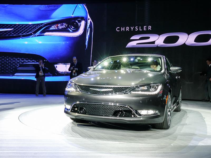 Chrysler 200 2015