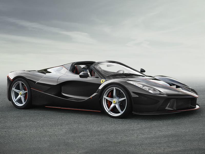 Ferrari Laferrari Aperta