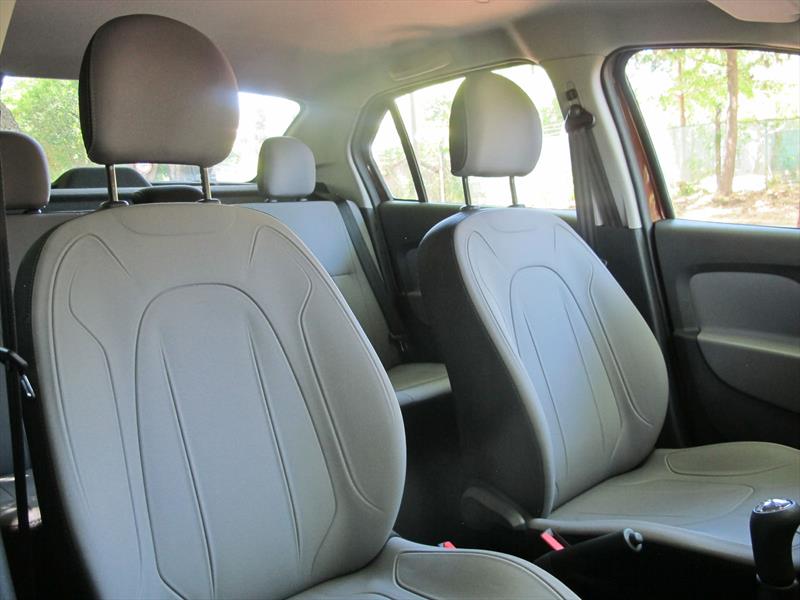 Probamos a fondo el nuevo Renault Logan