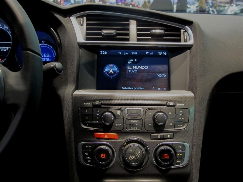 Citroën C4 Lounge en el Salón de Buenos Aires