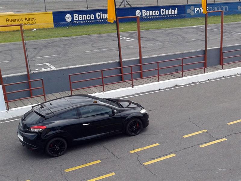 Renault Megane III RS: primer contacto
