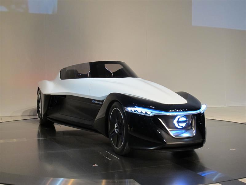 Nissan Bladeglider concept