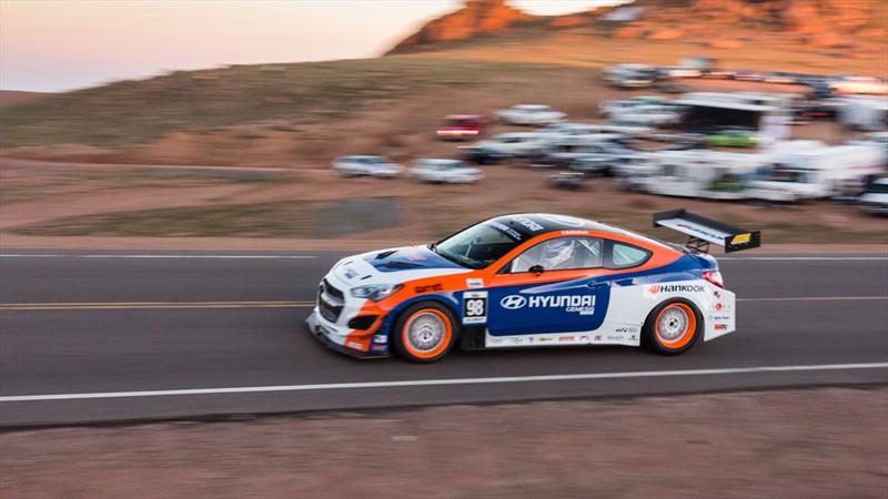 Pikes Peak International Hill Climb 2013