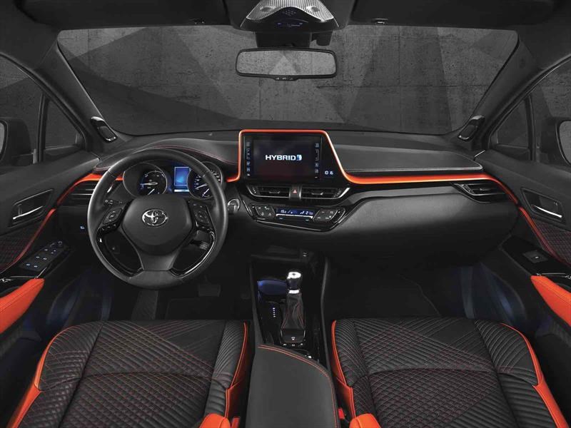 Toyota C-HR Hy-Power Concept