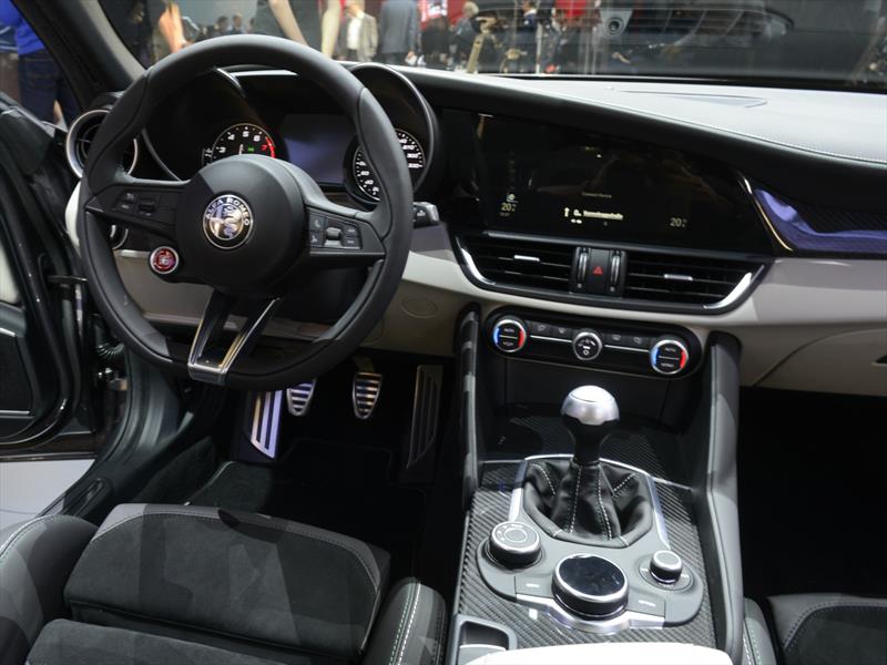 Alfa Romeo Quadrifoglio Verde