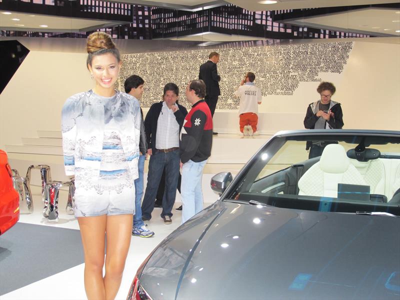 Las chicas del Salón de Frankfurt 2013