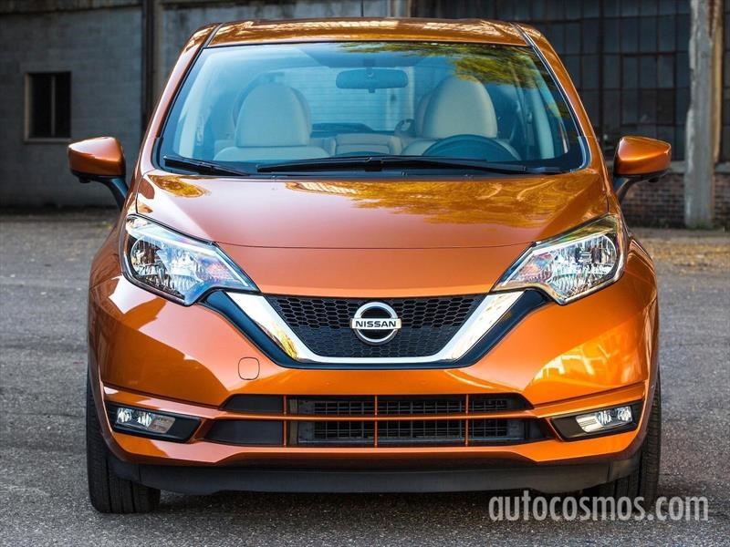 Фото nissan note 2017