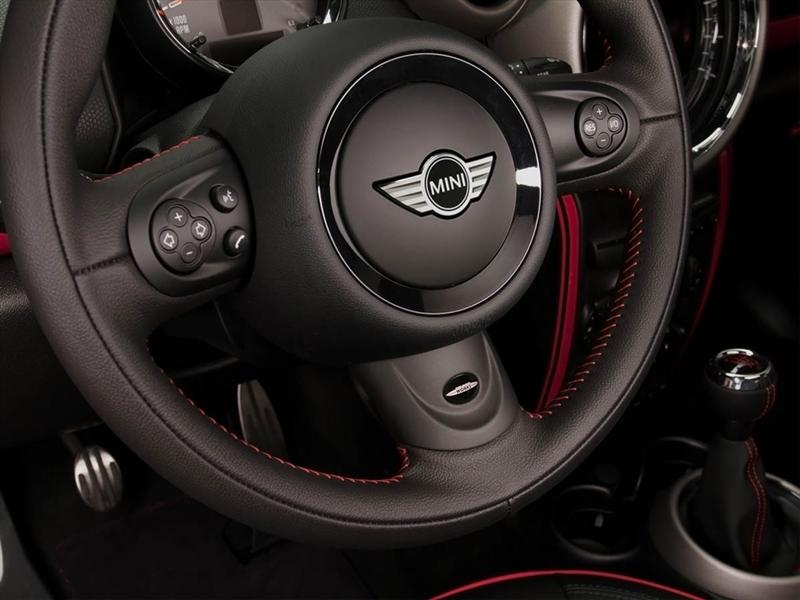 MINI Countryman John Cooper Works 2013