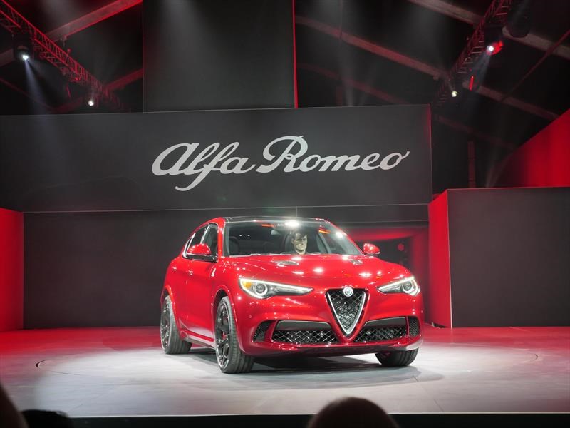 Alfa Romeo Stelvio 2018