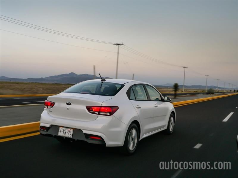 KIA Rio Sedán 2018