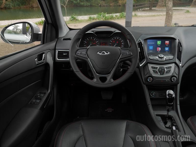 Chery Arrizo 5 a prueba