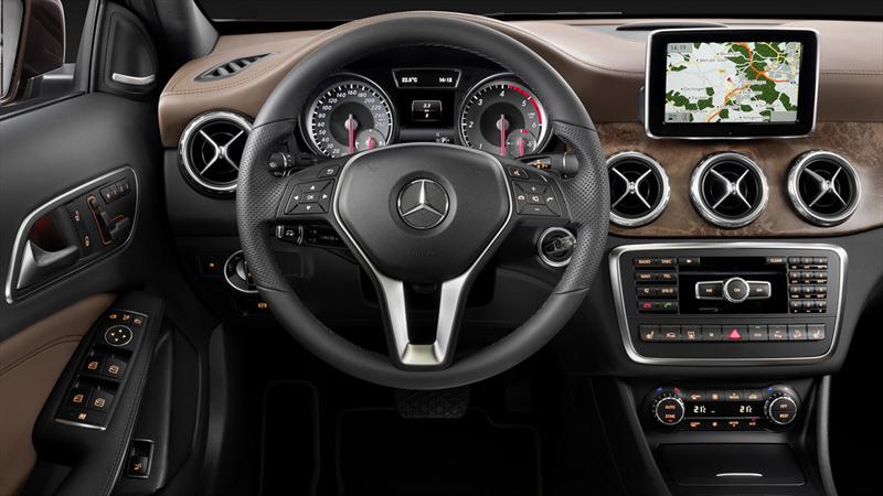 Mercedes-Benz GLA 2015