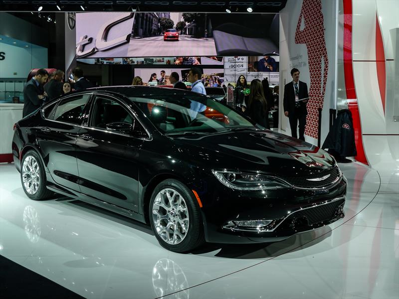 Chrysler 200 2015
