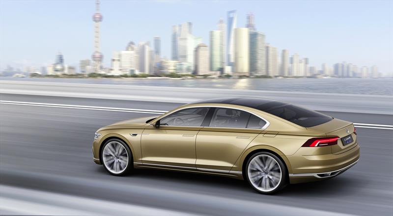 Volkswagen C Coupé GTE