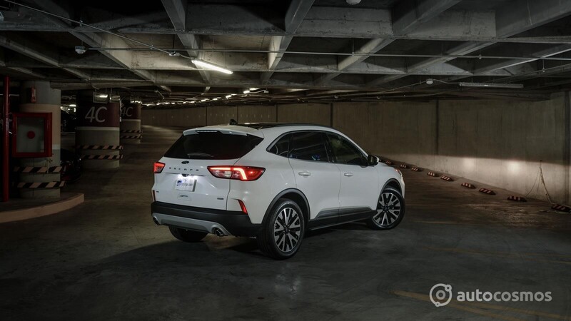 Ford Escape Hybrid 2020 a prueba