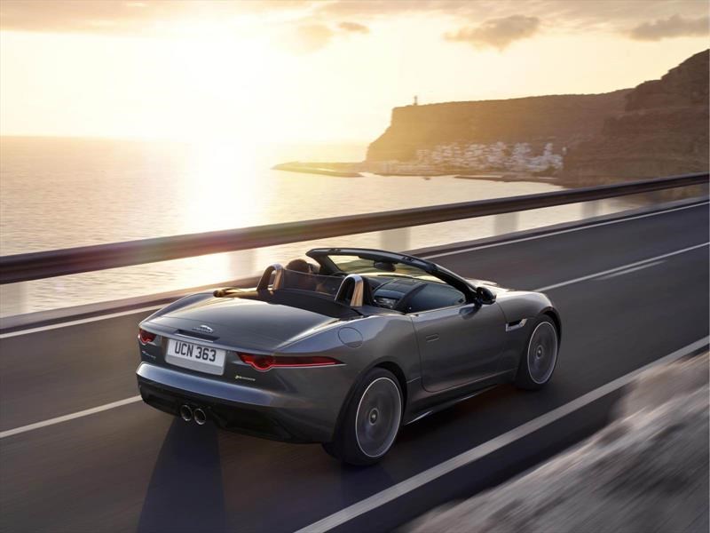 Jaguar F-Type 2017