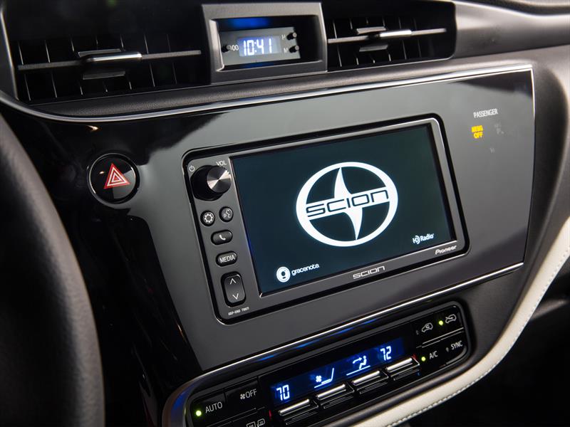 Scion iM 2016