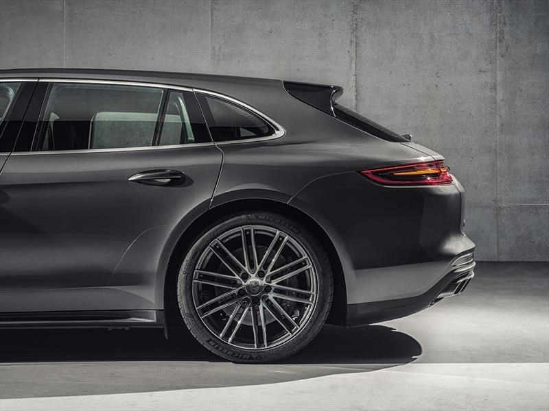 Porsche Panamera Sport Turismo 2018