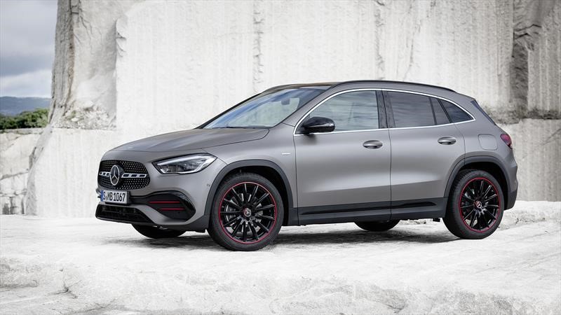 Mercedes Benz GLA 2021