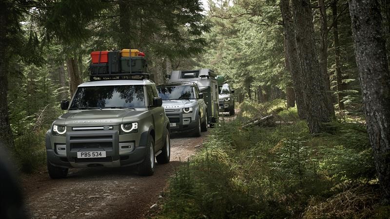 Land Rover Defender 2020