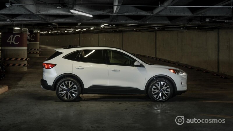 Ford Escape Hybrid 2020 a prueba