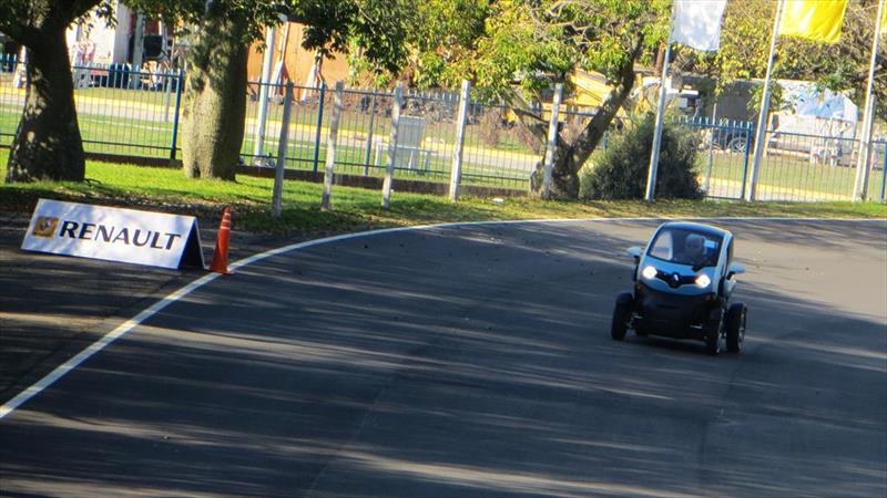 Renault Kangoo Z.E. y Twizy en Argentina