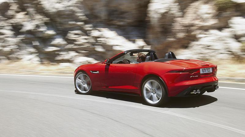 Jaguar F-Type se presenta en el Salón de París