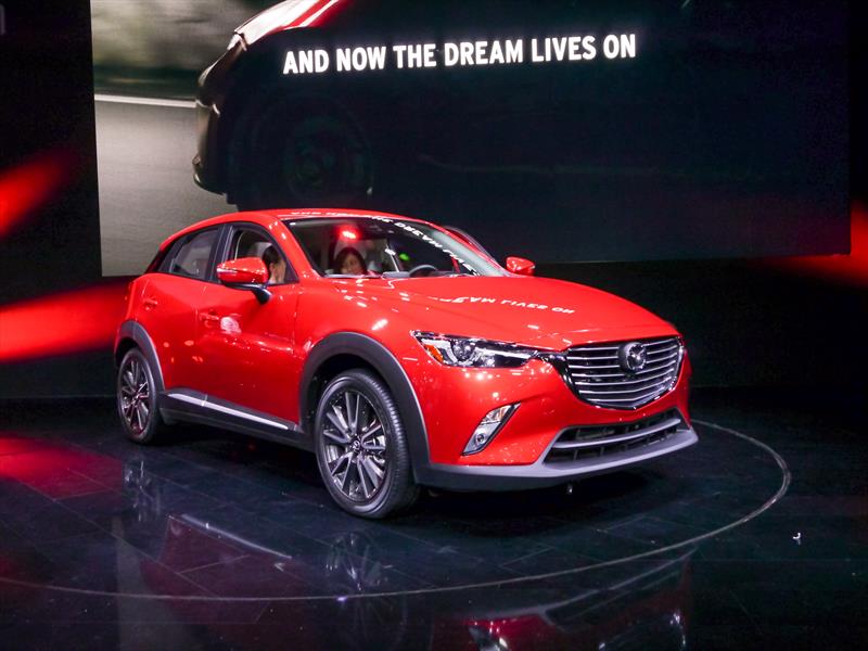 Mazda CX-3 2016 se presenta