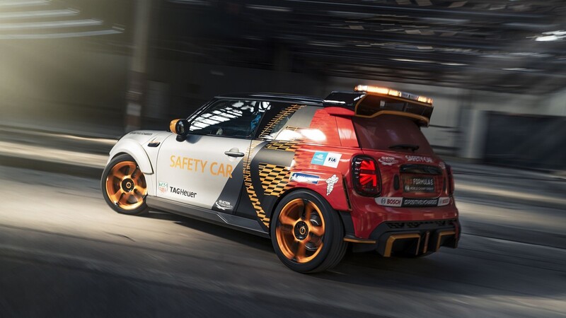 MINI Electric Pacesetter