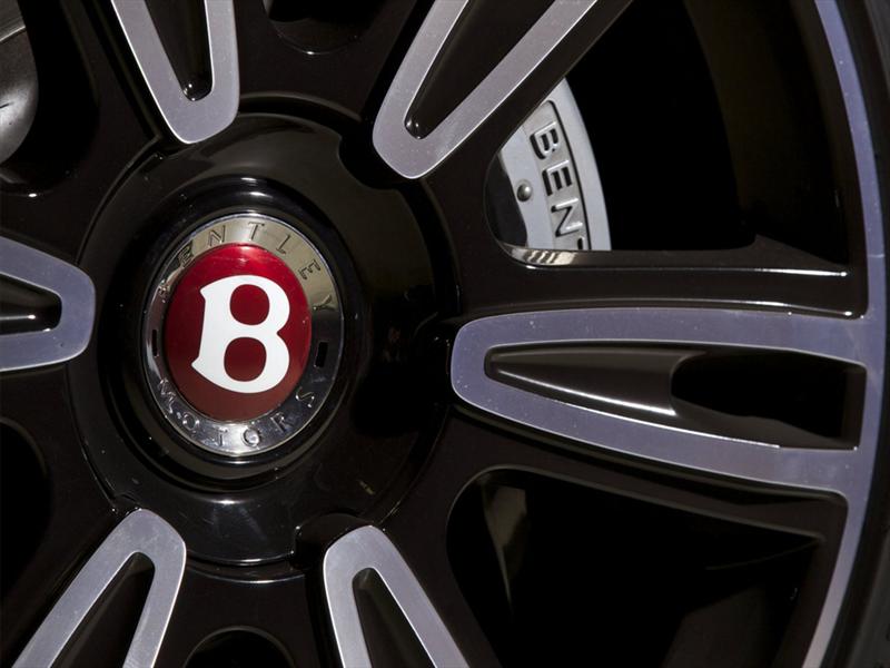 Bentley Continental GTC V8 2013