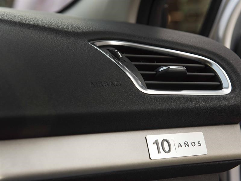 Citroën C4 Lounge 10 años