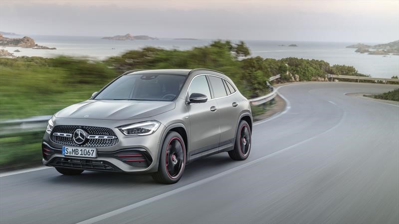 Mercedes Benz GLA 2021