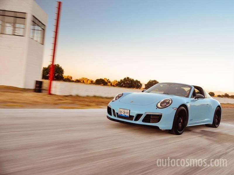 Porsche 911 Targa 4 GTS