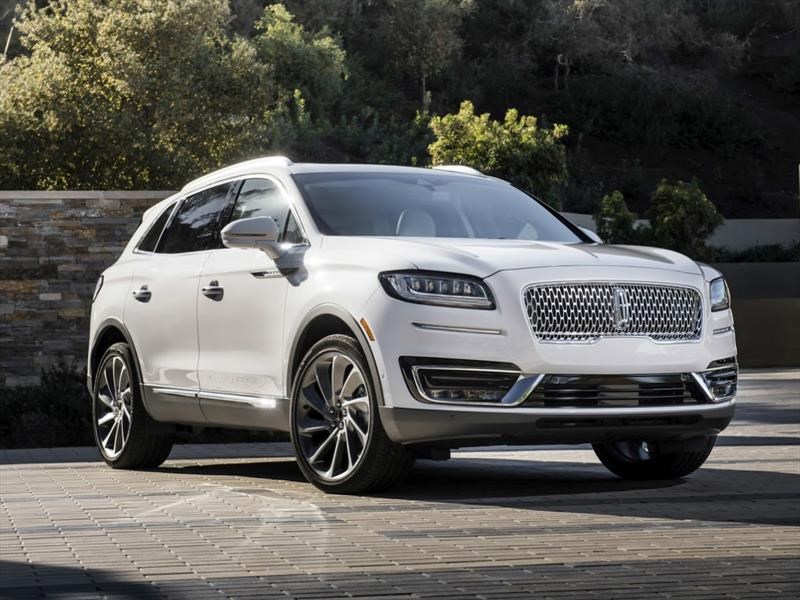 Lincoln Nautilus 2019